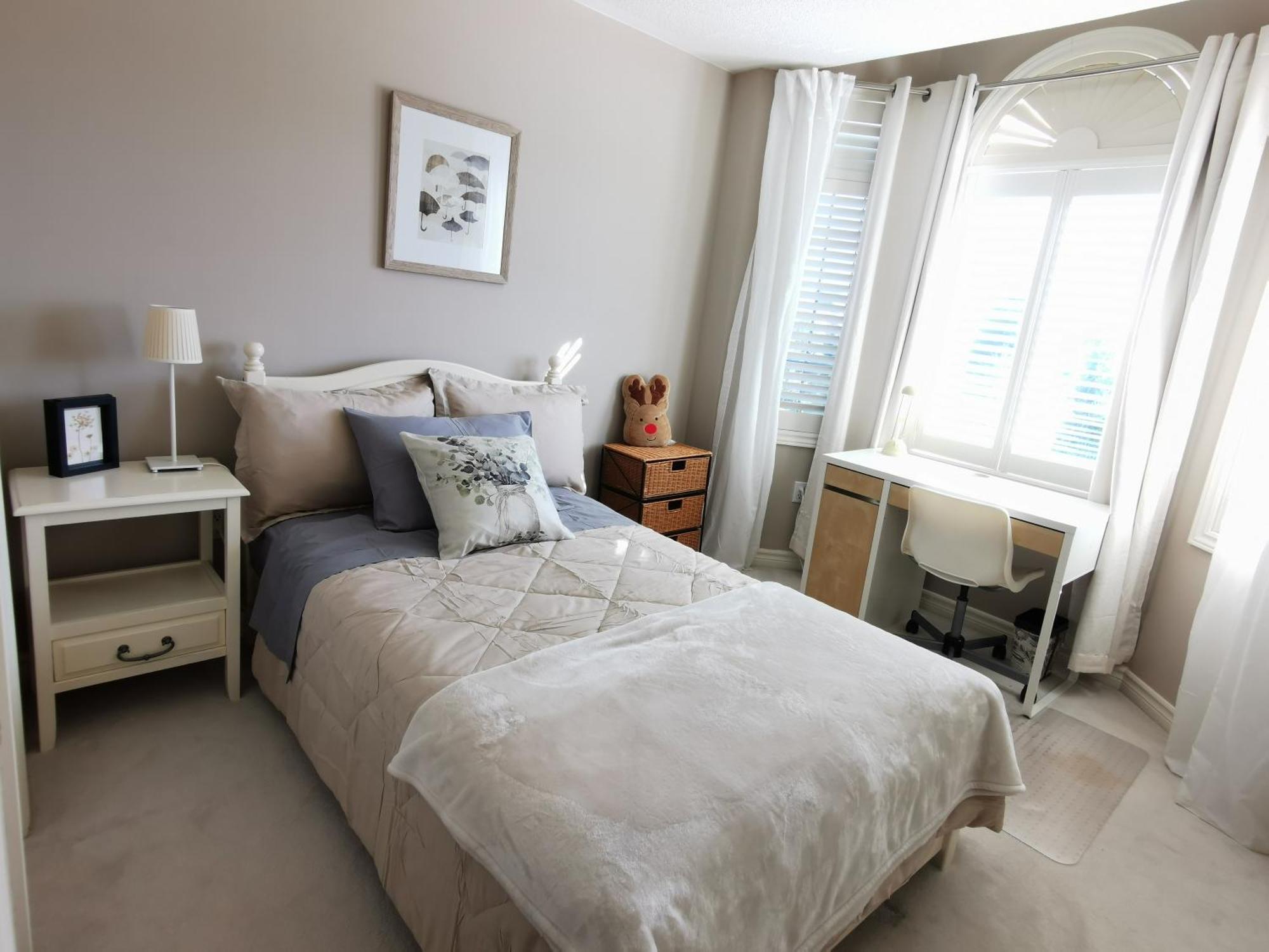 4 Bedroom 3 Washroom Charming Home In Markham With Warm Cozy Vibe Kültér fotó