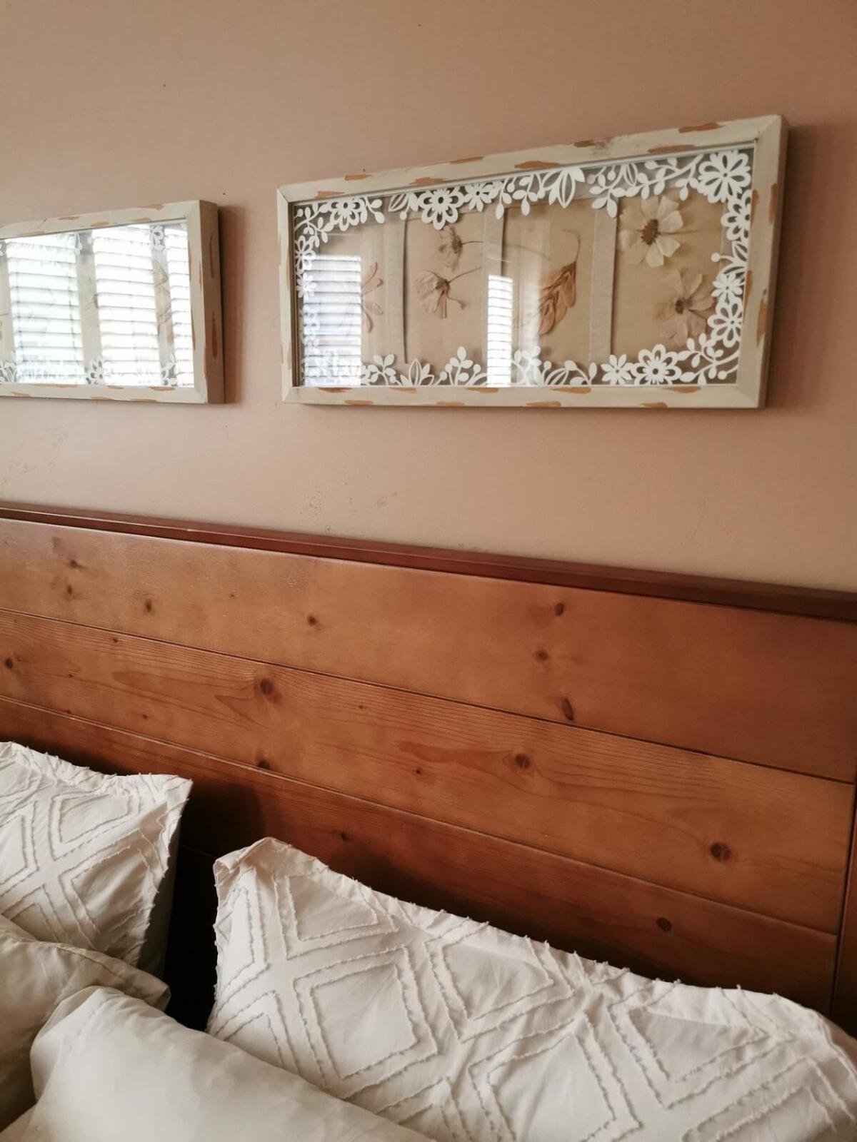 4 Bedroom 3 Washroom Charming Home In Markham With Warm Cozy Vibe Kültér fotó
